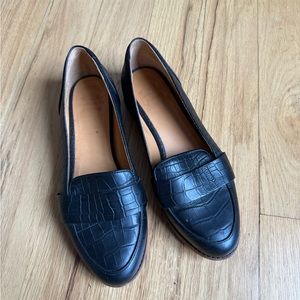 Sezanne black snakeskin loafers size 38